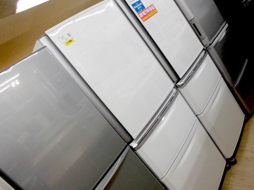 安心の6ヶ月保証付！2013年製MITSUBISHI(三菱)の3ドア冷蔵庫「MR-C34W-W」です！！