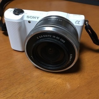 カメラ SONY α5000