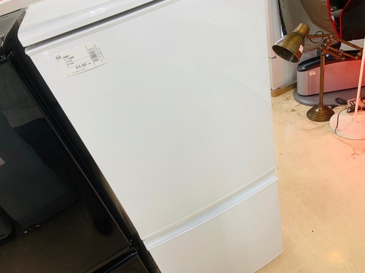 安心6ヶ月動作保証付！！SHRAP２ドア冷蔵庫が入荷致しました！