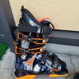 数回使用　綺麗ですアトミックブーツ　引取希望