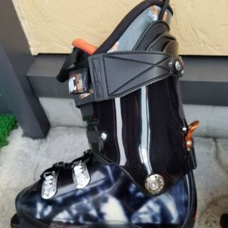 数回使用　綺麗ですアトミックブーツ　引取希望