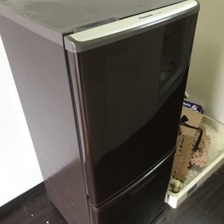 冷蔵庫 ブラウン【Panasonic NR-B143W】値下げ