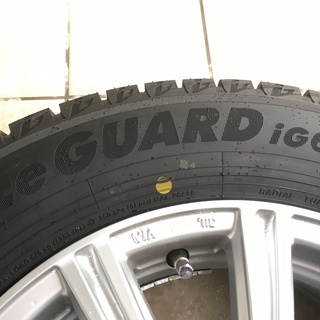 【値下げしました】　取り付けサービス！すぐに使える！プリウス用スタッドレス（YOKOHAMA ice GUARD iG60）+アルミホイール　4本【ほぼ新品2017.9】195/65 R15 IN45 5穴 PCD100