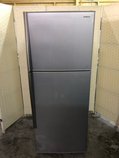 日立ノンフロン冷凍冷蔵庫✨容量たっぷりサイズ