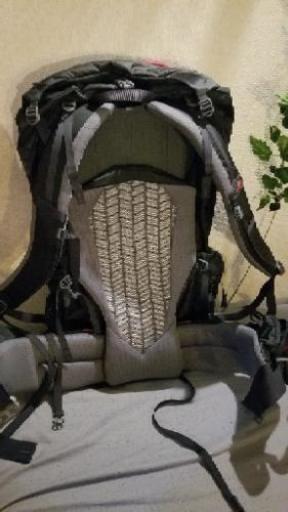 大幅値下げで再掲！【未使用】GREGORY スタウト65 配送 リュック  