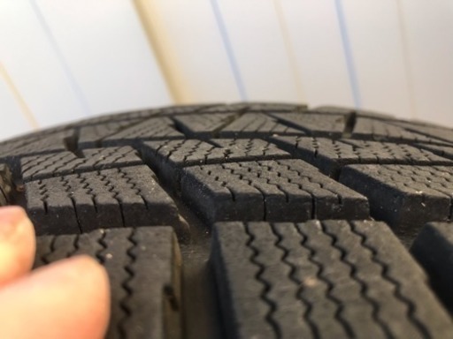 06リンカーンナビゲーター純正ホイール バリ山スタッドレス