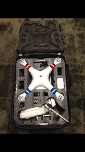 DJI ファントム2 バージョン プラス 中古 キャリングバッグ付き 元々15