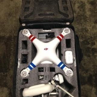 DJI ファントム2 バージョン プラス 中古 キャリングバッグ付き 元々15
