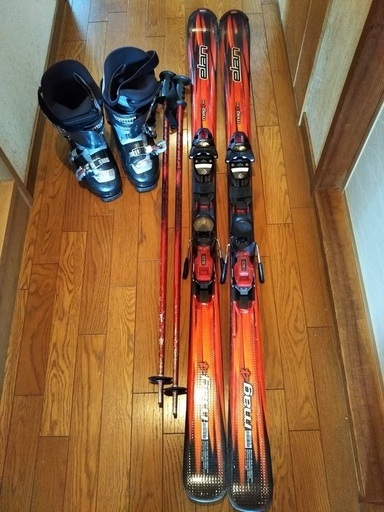 スキー　板160cm ブーツ26cm ストック　３点セット
