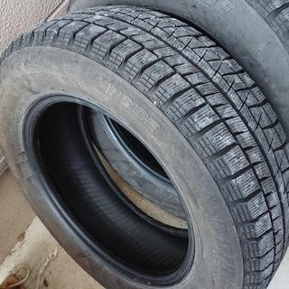 スタッドレスタイヤ175/65R14２本