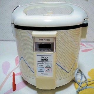 ★USED品!!「TOSHIBA」1.5升炊きのレトロな炊飯器・...