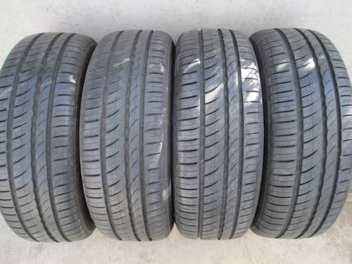 ＶＷ純正 ゴルフ トゥーラン　アルミホイール 6.5Ｊ×16　PIRELLI 205/55R16 　4本セット