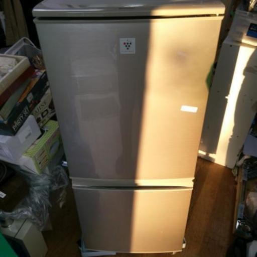 記載価格より最大2000円引き！SHARP ノンフロン冷凍冷蔵庫 2014年製 SJ-PD14Y-N 137リットル