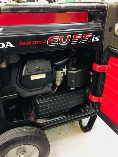 ホンダ 正弦波インバーター搭載発電機  EU55is【リライズ野田愛宕店】【店頭引取限定】【中古品】１点限り早い者勝ち！