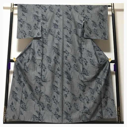 極上　美品　逸品　正絹　紬　袷　グレー　藍　花紋　織り柄　中古品