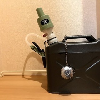 オシャレな灯油缶｜アラジンポンプ｜ガレージゼロ｜ファンヒーター用｜DIY品