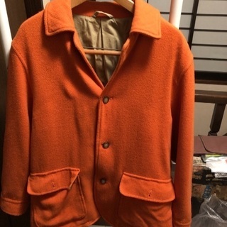 オレンジ色ジャケット500円
