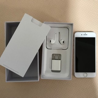 iPhone8 64G 新品 au