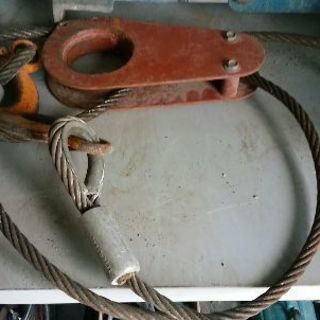 吊り上げ金具