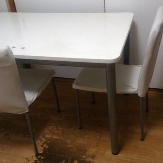 キッチン用テーブル＆椅子2脚