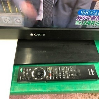🔹🔹🔹ソニー32インチ液晶テレビ、ブルーレイ、HDD付、2011