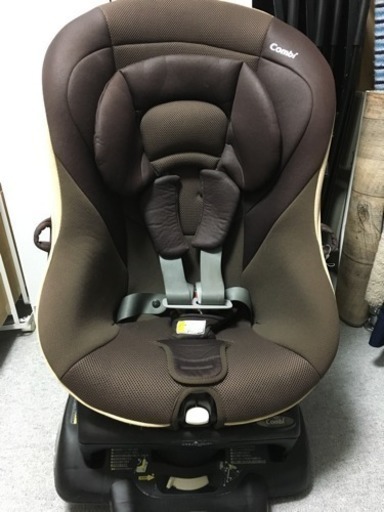 【大幅値下げ！】コンビ チャイルドシート 回転式 18kg以下