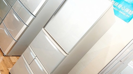 安心の6か月保証！TOSHIBA 東芝 2011年製　5ドア冷蔵庫です！