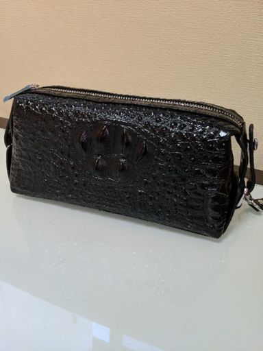 お値下げしました新品未使用本皮クロコダイルメンズセカンド