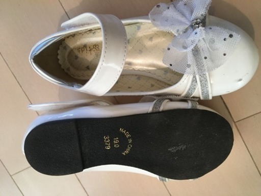 女の子 フォーマル靴 白 19cm みこみな 長府の子供用品の中古あげます 譲ります ジモティーで不用品の処分