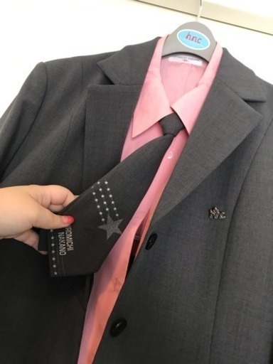 小学生用 小学校卒業式の女の子のパンツスーツ165 ヒロミチナカノ くるみ 青森のスーツ レディース の中古 古着あげます 譲ります ジモティーで不用品の処分