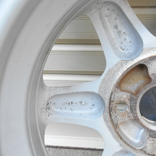 スズキ車専用スタッドレスタイヤ