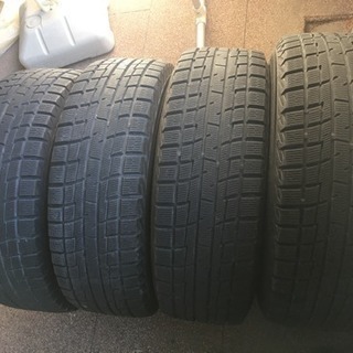 値下げしました! スタッドレスタイヤ 205／65R15