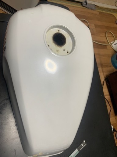 XJR400 タンク 4HM ゴールデンウィーク特別価格！YAMAHA！！xjr400 4hm