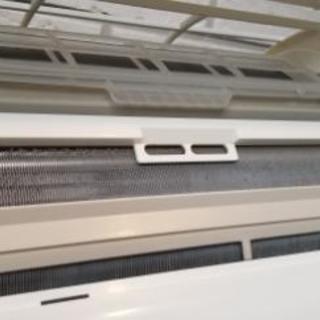 商談成立有難うございました♪値下げ！2.5ｋタイプ。クリーニング済み！工事付き！保証付き！配送込！取り外し無料！エリア限定