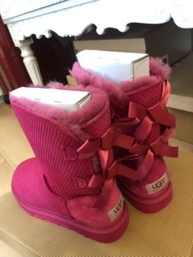 UGG♡BAILEY BOW EXOTIC SCALES♡新品未使用品