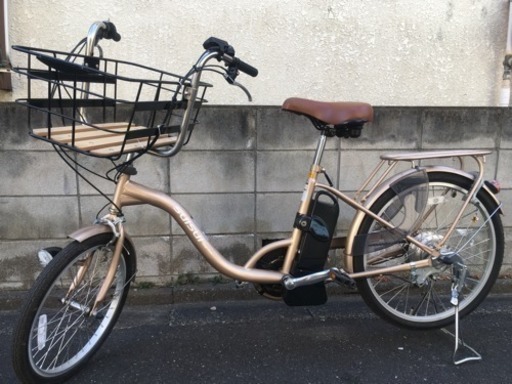 前かごの大きな電動アシスト自転車