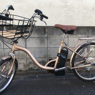 前かごの大きな電動アシスト自転車