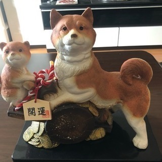 信楽焼の犬の置物