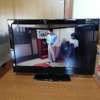 リモコン無し　32型　液晶テレビ　2012年製　メーカー不明