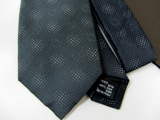 Gucci グッチ ネクタイ シルク100 タグ付き 西宮の沢 モノハウス 宮の沢 宮の沢の小物 ネクタイ の中古 古着あげます 譲ります ジモティーで不用品の処分