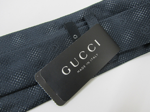 Gucci グッチ ネクタイ シルク100 タグ付き 西宮の沢 モノハウス 宮の沢 宮の沢の小物 ネクタイ の中古 古着あげます 譲ります ジモティーで不用品の処分