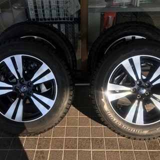 225/60R17 99Q スバルフォレスター純正アルミスタッド...