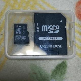 microSD(３２㌐)