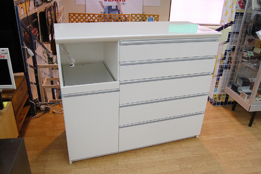 展示品 Pamouna レンジボード 白エナメル キッチンカウンター 幅120×奥50×高101cm  パモウナ 札幌市 清田区 平岡