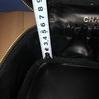 CHANEL化粧ポーチ