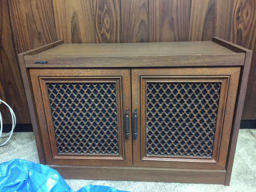 昭和レトロテレビ台日立純正 Hitachi 古民家調 木製 置き床戸棚飾り台 置き床 センチュリオン 北九州の収納家具 テレビ台 の中古あげます 譲ります ジモティーで不用品の処分
