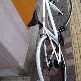 美品☆OSSO[オッソ]USUAL[ユージェル]700c クロスバイク アルミ/7speed/マットホワイト