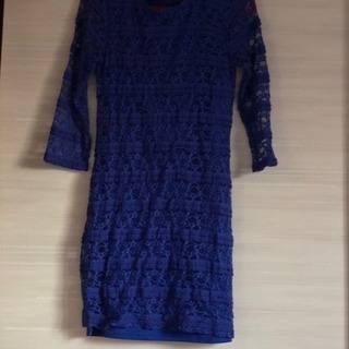 青 ドレス
