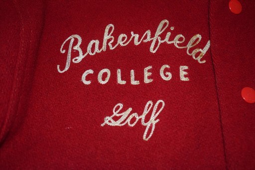 【身幅：５８cm】赤い 古着 ブルゾン 42 かわいい【whiting】世田谷 ガレージ 所さん m l 身幅：58cm】赤い 古着 ブルゾン 42 かわいい【whiting】世田谷