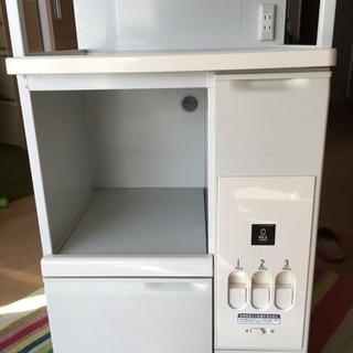 ニトリ 米びつ付きレンジ台 カップボード れーころ 平井の収納家具の中古あげます 譲ります ジモティーで不用品の処分 ニトリ 米びつ付きレンジ台 カップボード れーころ 平井の収納家具の中古あげます 譲ります ジモティーで不用品の処分
